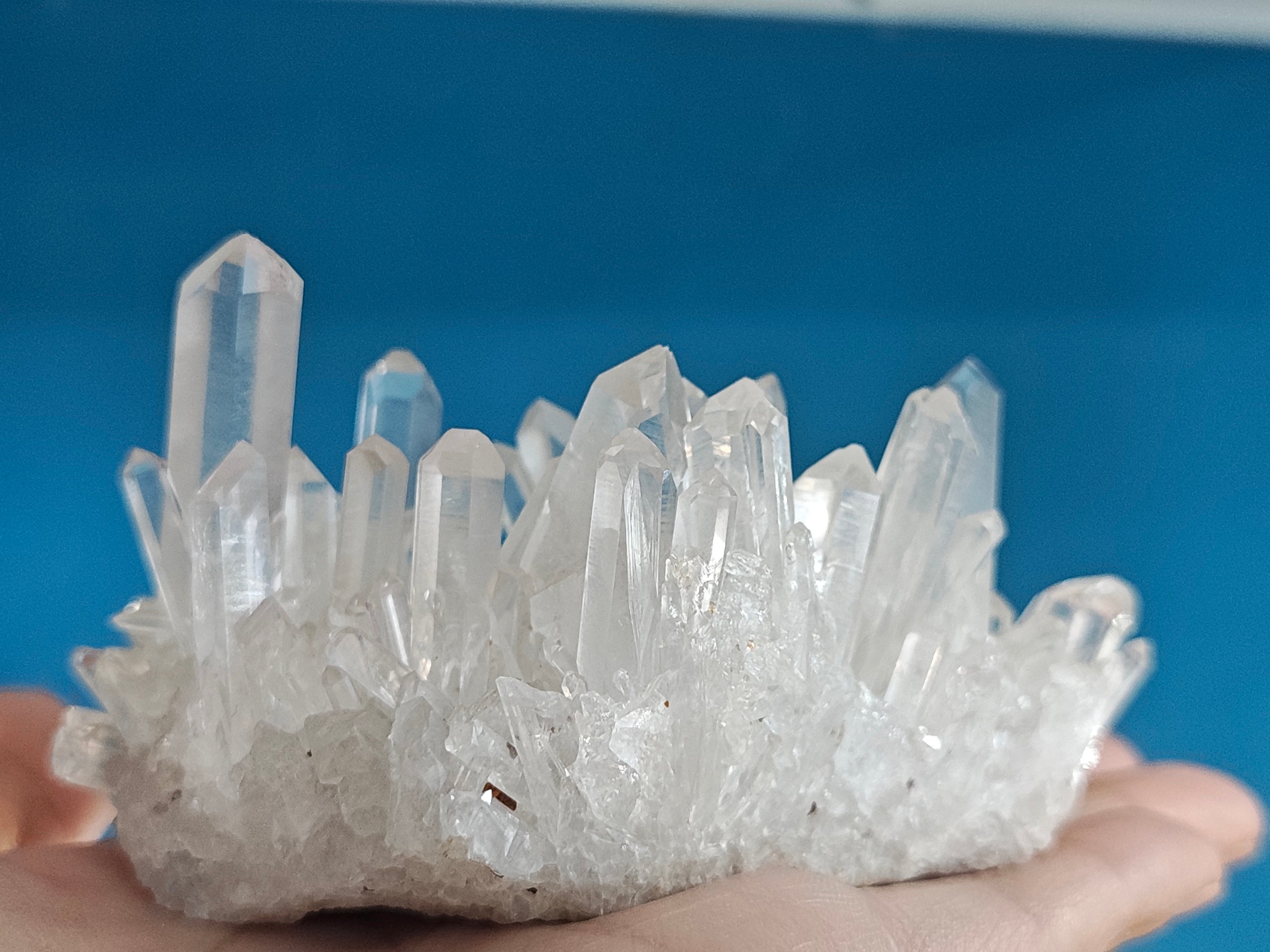 Water Phantom Shining Quartz Cluster