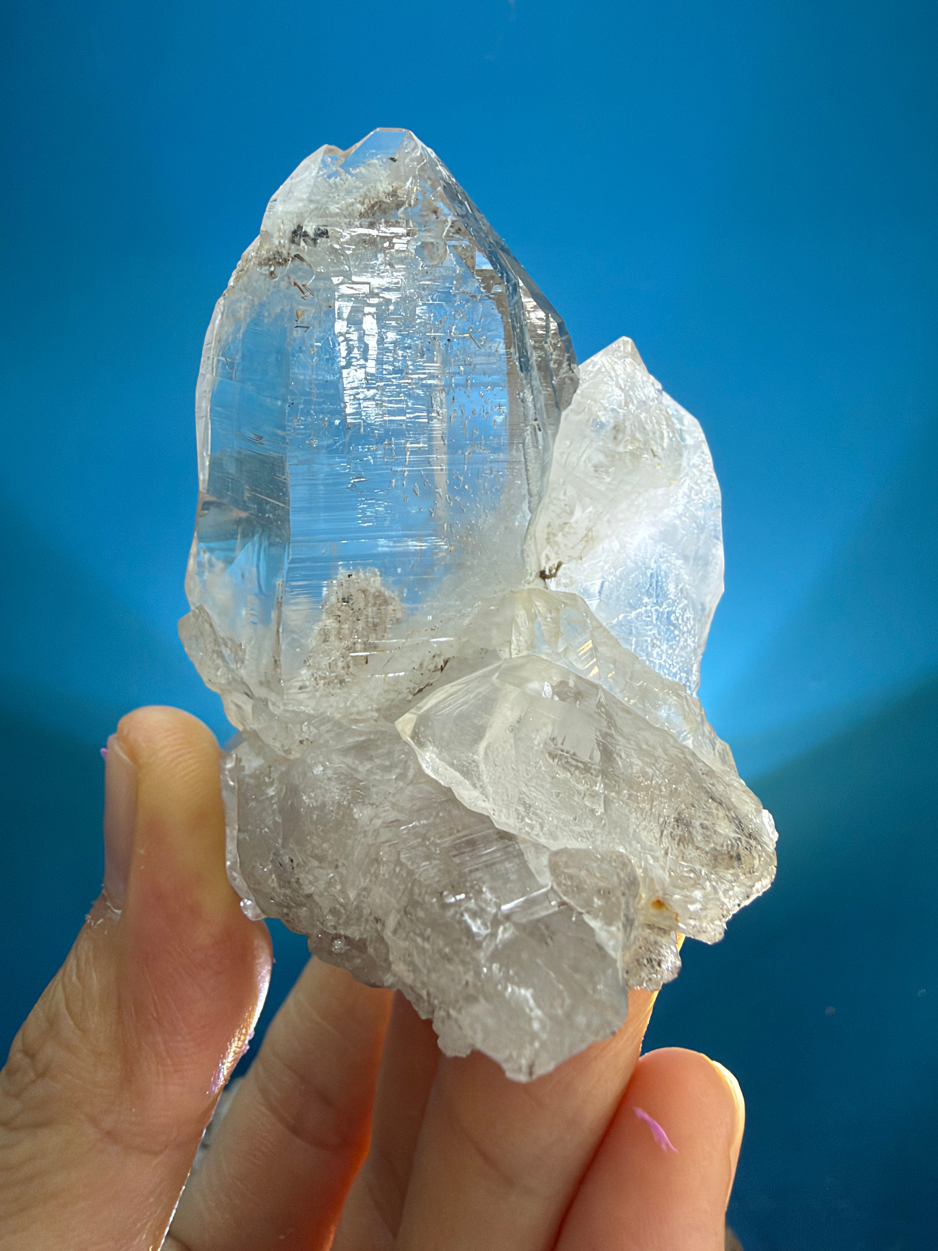 Himalayan Quartz Eagle Wing Twin Point with Wood Stand - 105g - IMG_6941.jpeg