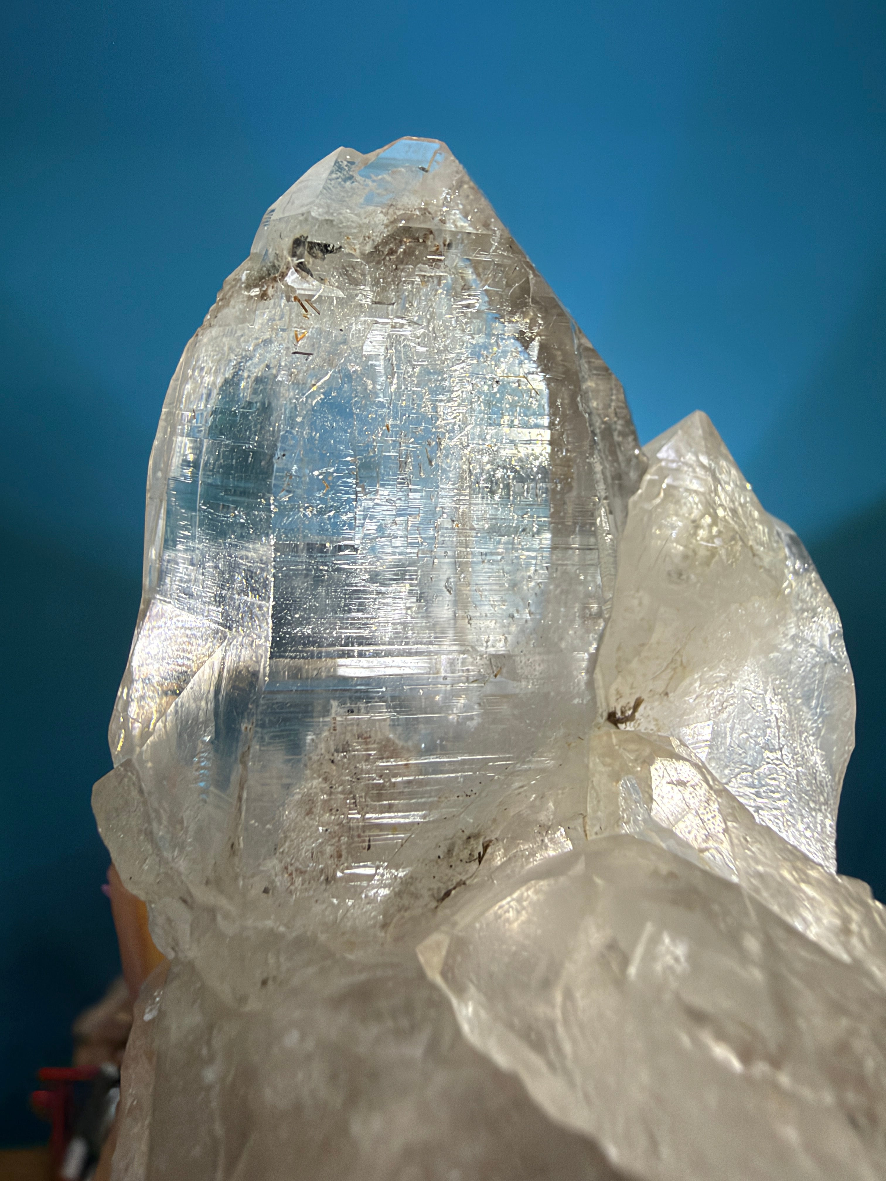 Himalayan Quartz Eagle Wing Twin Point with Wood Stand - 105g - IMG_6943.jpeg