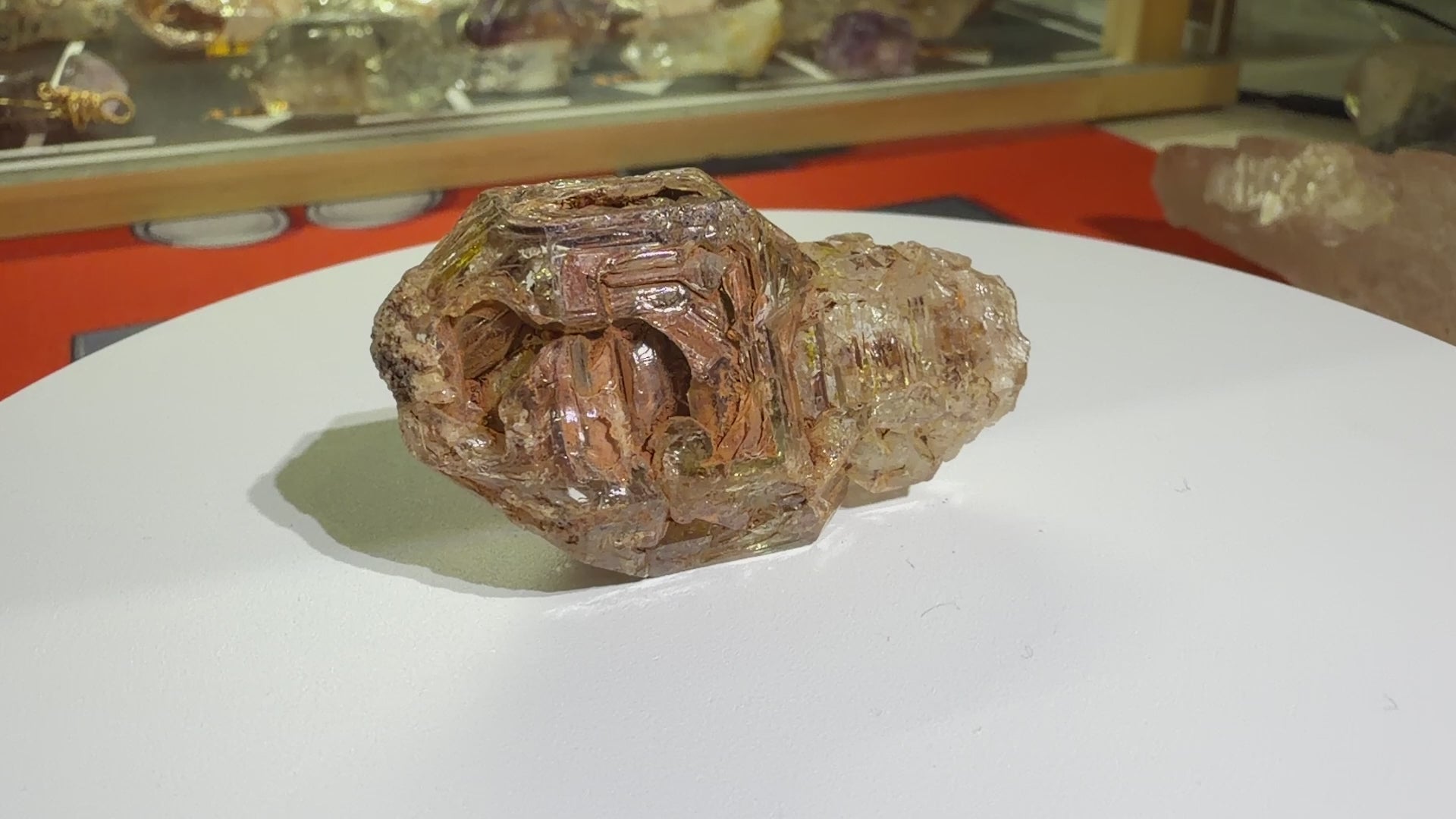 Fine Red Mud Elestial Quartz with Oil Inclusion - 33.2g - IMG_6723.MOV